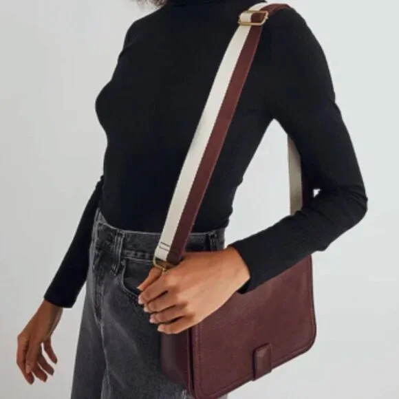 Madewell The Transport Flap Shoulder Bag in Maroon - Picture 1 of 3